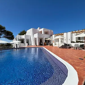 Hotel Village ****